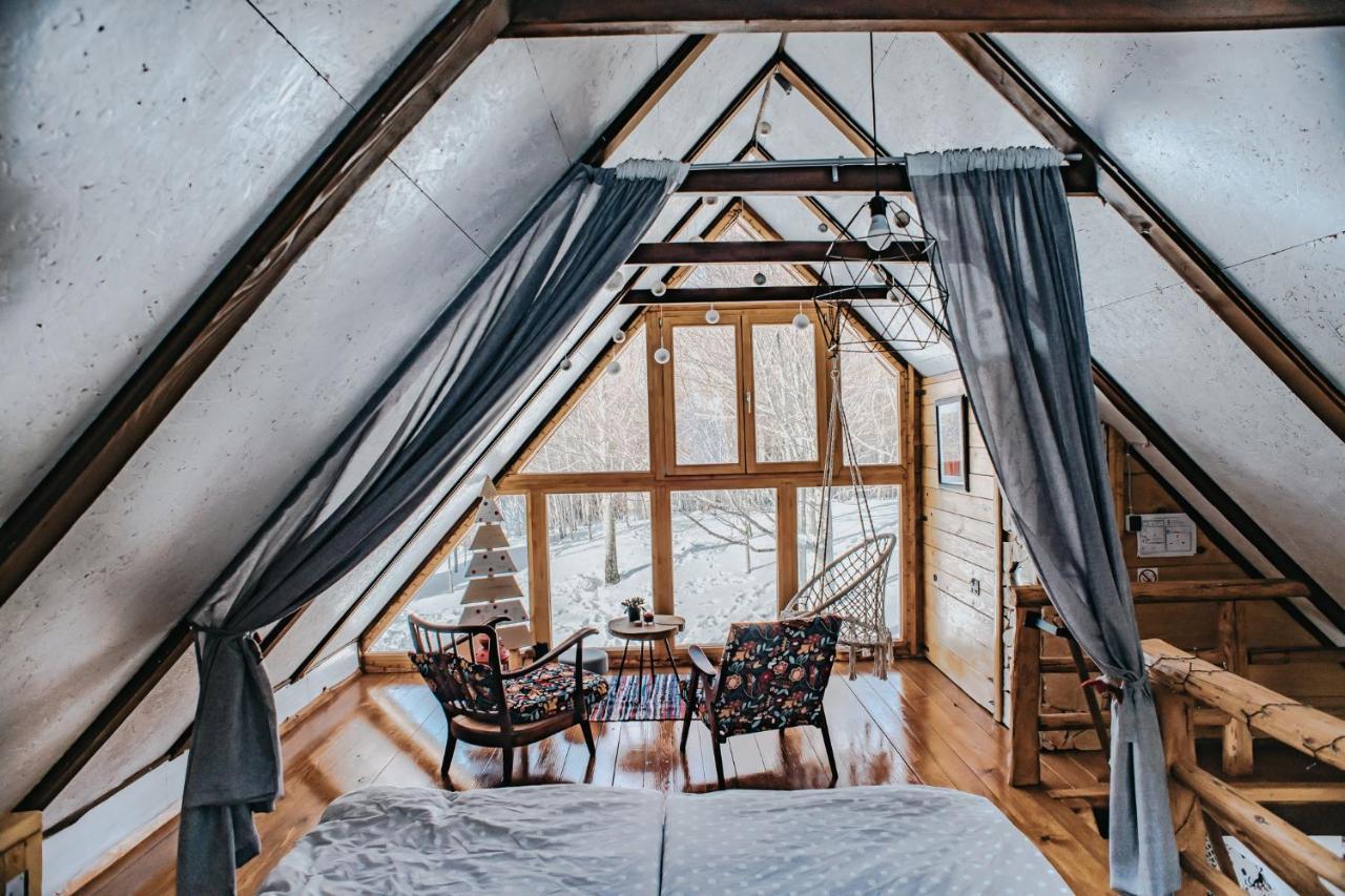 Chalet Koliba Sume Pjevaju - Robinzonski Smjestaj, Struja 12 V, Voda Iz Cisterne Mrkopalj
