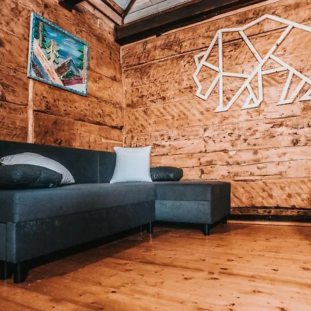 Koliba Sume Pjevaju - Robinzonski Smjestaj, Struja 12 V, Voda Iz Cisterne Mrkopalj Exterior photo